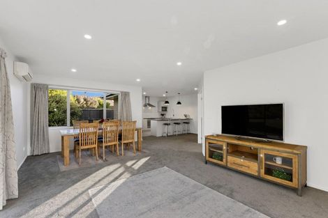 Photo of property in 6 Duggan Close, Rolleston, 7614