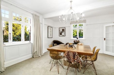 Photo of property in 301 Fergusson Drive, Heretaunga, Upper Hutt, 5018