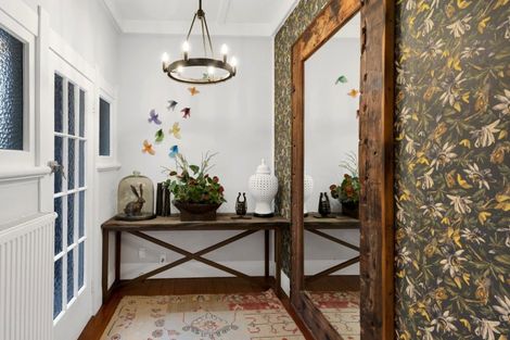 Photo of property in 500 Richmond Road, Lepperton, New Plymouth, 4373