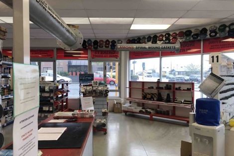 Photo of property in 336 Devon Street West, New Plymouth, 4310