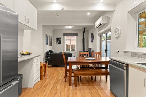 Photo of property in 4 Massey Avenue, Saint Clair, Dunedin, 9012