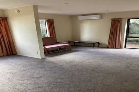 Photo of property in 136 Karori Road, Karori, Wellington, 6012