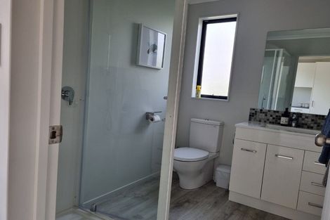 Photo of property in 28 Tuscan Lane, Martinborough, 5711