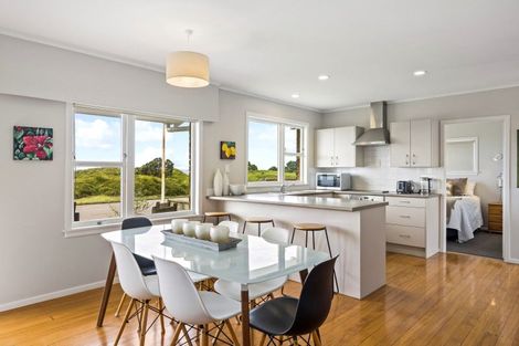 Photo of property in 129b Marine Parade, Mount Maunganui, 3116