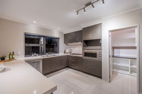 Photo of property in 6 Fairhill Place, Flat Bush, Auckland, 2016