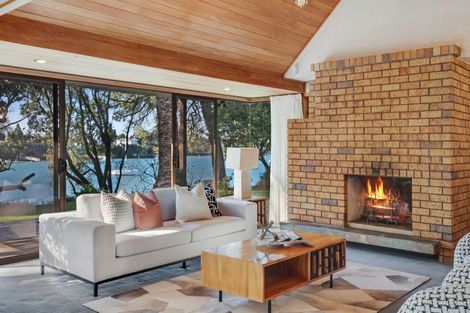 Photo of property in 12 Dayspring Way, Pakuranga, Auckland, 2010