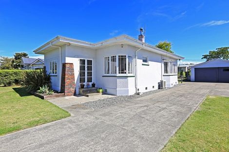 Photo of property in 303 Beresford Street, Saint Leonards, Hastings, 4120