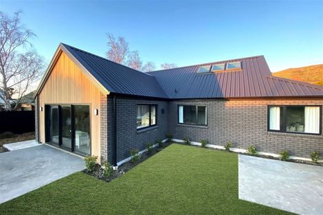 Photo of property in 1/11 Truscotts Road, Heathcote Valley, Christchurch, 8022