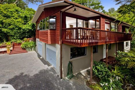 Photo of property in 20 Trelawny Place, Hillcrest, Auckland, 0627