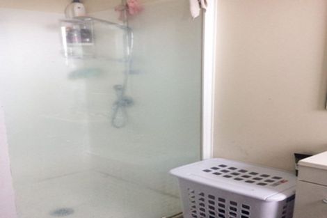 Photo of property in 4 Frederick Reece Drive, The Gardens, Auckland, 2105