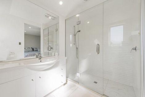 Photo of property in 17 Bridge Street, Southbridge, 7602