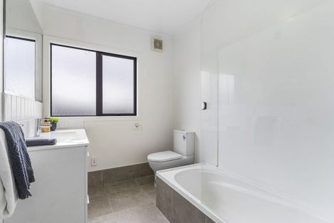 Photo of property in 42a Nelson Street, Howick, Auckland, 2014