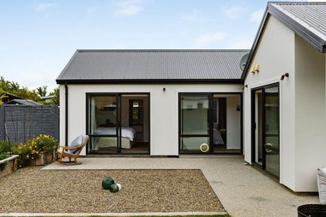 Photo of property in 28 Naylor Street, Clyde, 9330