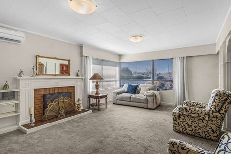 Photo of property in 1/405 Terrace Road, Parkvale, Hastings, 4122