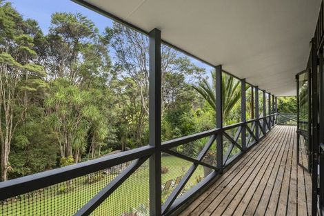 Photo of property in 109 Takahe Road, Titirangi, Auckland, 0604