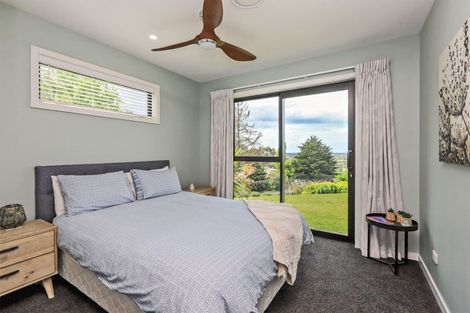 Photo of property in 1 Te Roera Drive, Taradale, Napier, 4112