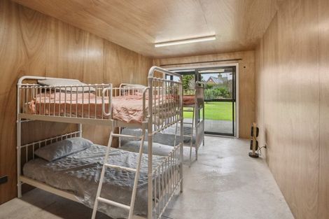 Photo of property in 142 Omaha Flats Road, Tawharanui Peninsula, Warkworth, 0986