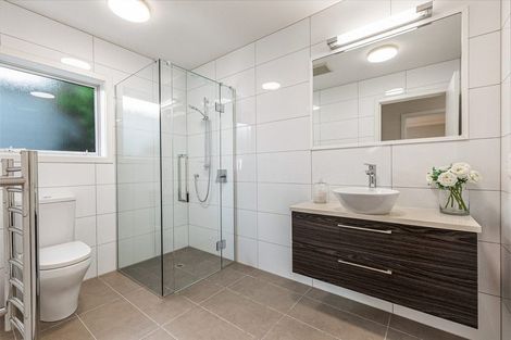 Photo of property in 10 Plantation Terrace, Orewa, 0931