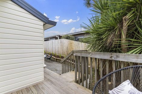 Photo of property in 42a Nelson Street, Howick, Auckland, 2014