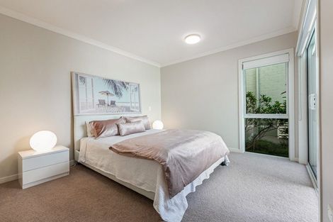 Photo of property in 10 Plantation Terrace, Orewa, 0931