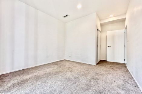 Photo of property in 1 Riwai Street, Flat Bush, Auckland, 2019