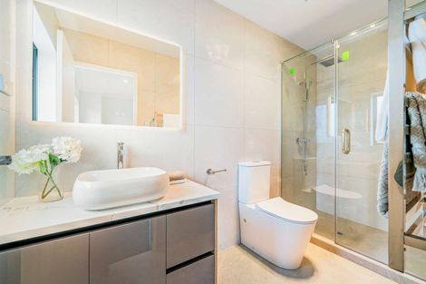 Photo of property in 5 Seagreen Avenue, Rosehill, Papakura, 2113