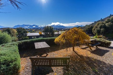 Photo of property in 16 Hidden Hills Drive, Wanaka, 9305