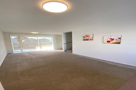 Photo of property in 49 Kirikiri Lane, East Tamaki, Auckland, 2013