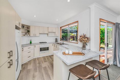 Photo of property in 10 Beauford Place, Parklands, Christchurch, 8083