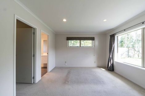 Photo of property in 27 Whitney Place, Rototuna North, Hamilton, 3210