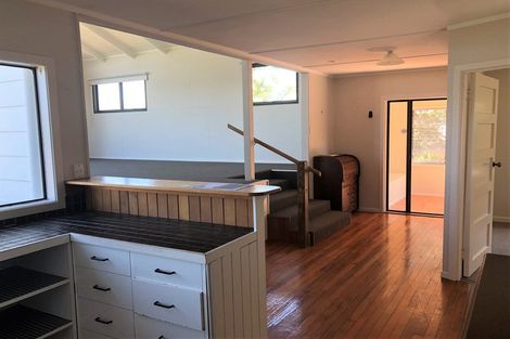 Photo of property in 99 Doves Bay Road, Kerikeri, 0294