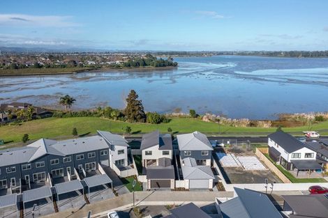 Photo of property in 107 Waituarua Drive, Takanini, Auckland, 2112