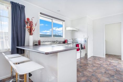 Photo of property in 6 Cambridge Street, Te Kamo, Whangarei, 0112