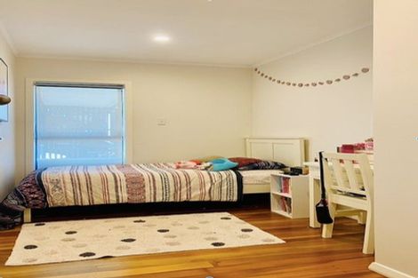 Photo of property in 36 Kirkbride Road, Mangere Bridge, Auckland, 2022