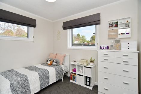 Photo of property in 30 Corson Avenue, Beckenham, Christchurch, 8023