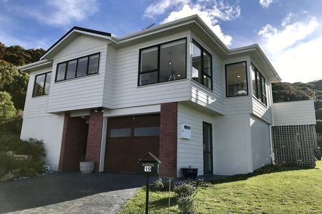 Photo of property in 19 Jaunpur Crescent, Broadmeadows, Wellington, 6035