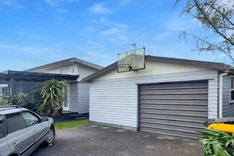 Photo of property in 22 Laurie Avenue, Papakura, 2110