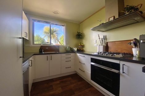 Photo of property in 1 Garnet Street, Gore, 9710