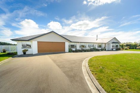 Photo of property in 137 Mount Taylor Drive, Feilding, 4775
