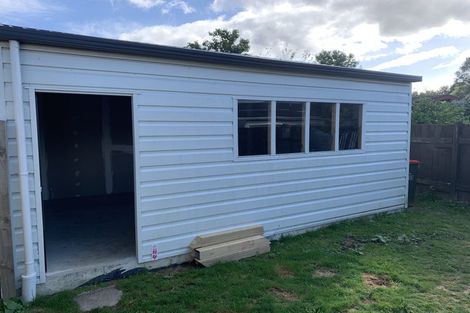 Photo of property in 50b Hartford Crescent, Totara Park, Upper Hutt, 5018