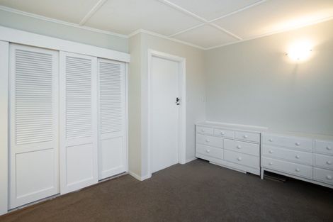 Photo of property in 98 Prestons Road, Redwood, Christchurch, 8051