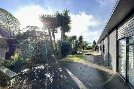 Photo of property in 224 Awai Road, Tarurutangi, New Plymouth, 4372