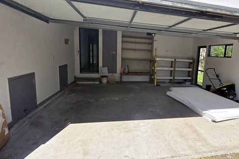 Photo of property in 213 Whangaparaoa Road, Red Beach, 0932