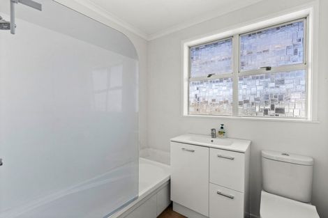 Photo of property in 60 Douglas Mclean Avenue, Marewa, Napier, 4110