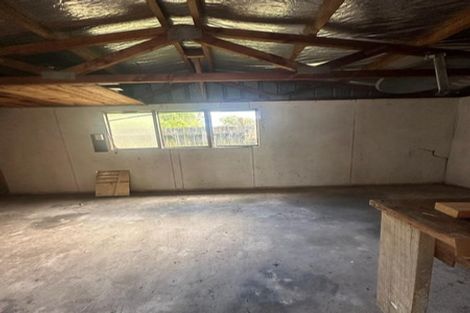 Photo of property in 14 Pukeroa Place, Papakura, 2110