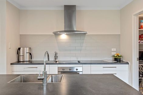 Photo of property in 5 Oakden Drive, Darfield, 7510