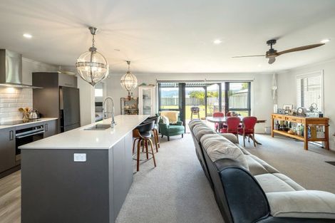 Photo of property in 370 High Street South, Carterton, 5713