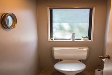 Photo of property in 1/55 James Evans Drive, Northcote, Auckland, 0627