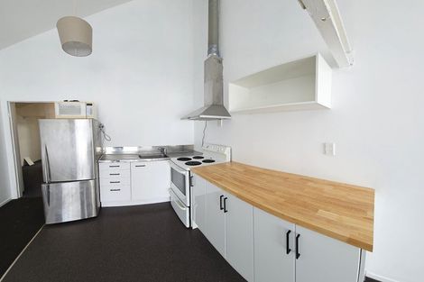 Photo of property in 4/5 Hopper Street, Mount Cook, Wellington, 6011