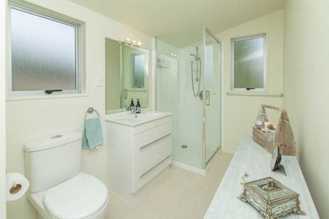 Photo of property in 42 Rearsby Drive, Halswell, Christchurch, 8025